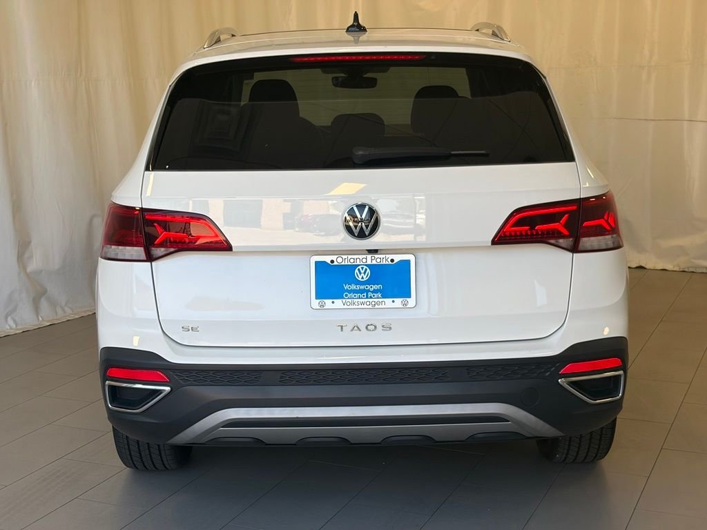 Certified Used 2023 Pure White Volkswagen 1.5T SE image 4