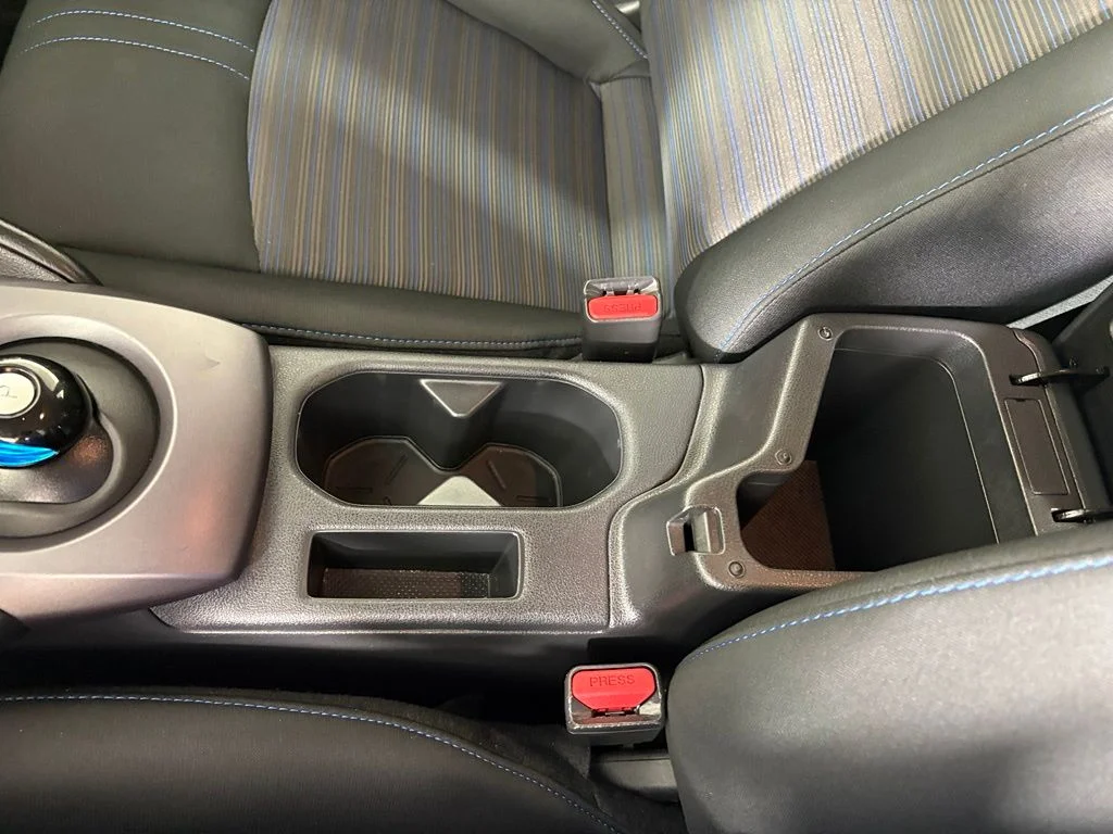 Used 2025 Gray Nissan S image 35