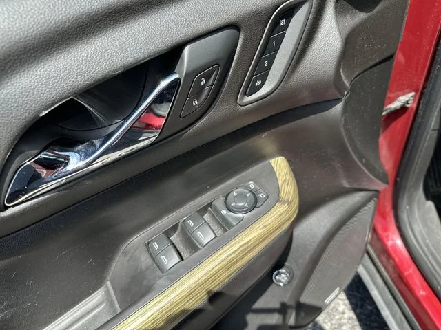 Used 2019 Red GMC Denali image 17