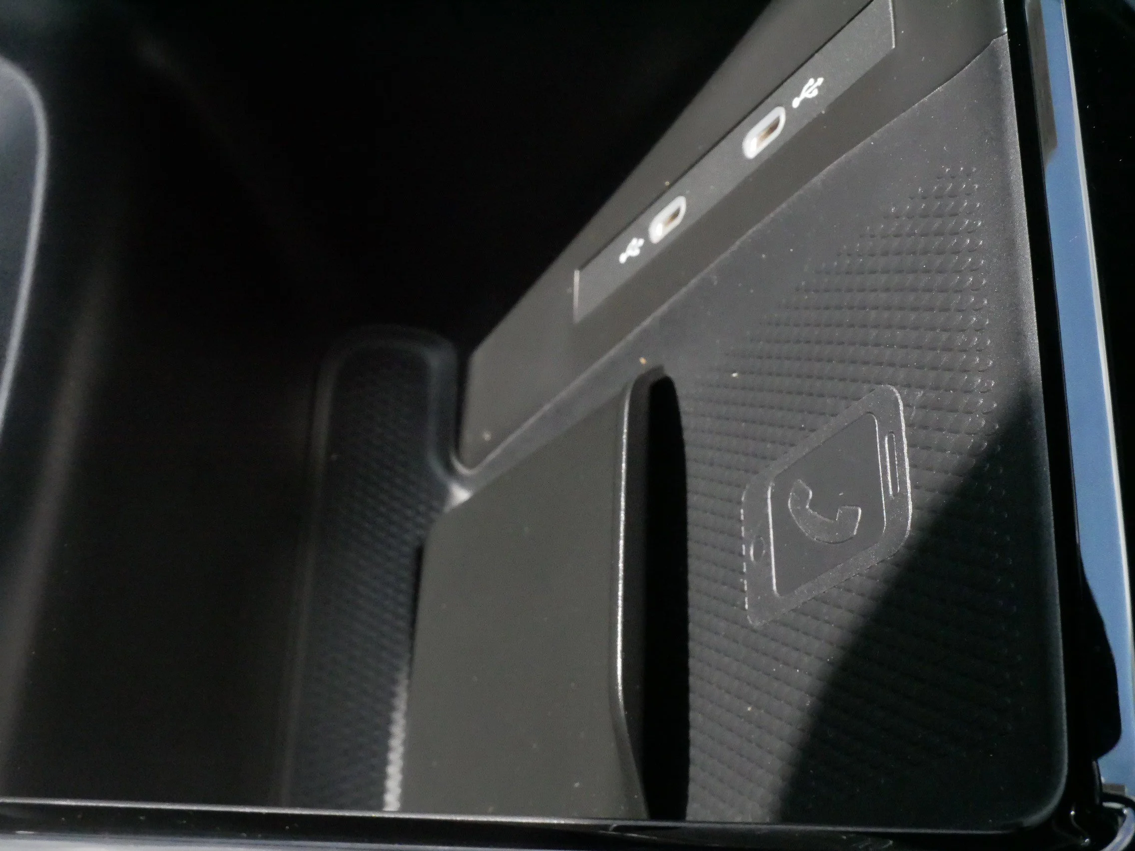 Certified Used 2025 Pure Gray Volkswagen Pro S image 29