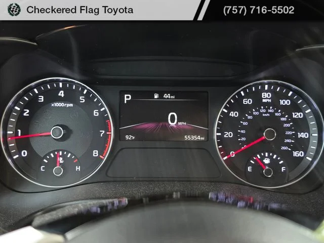 Used 2023 Fire Orange Kia LXS image 10
