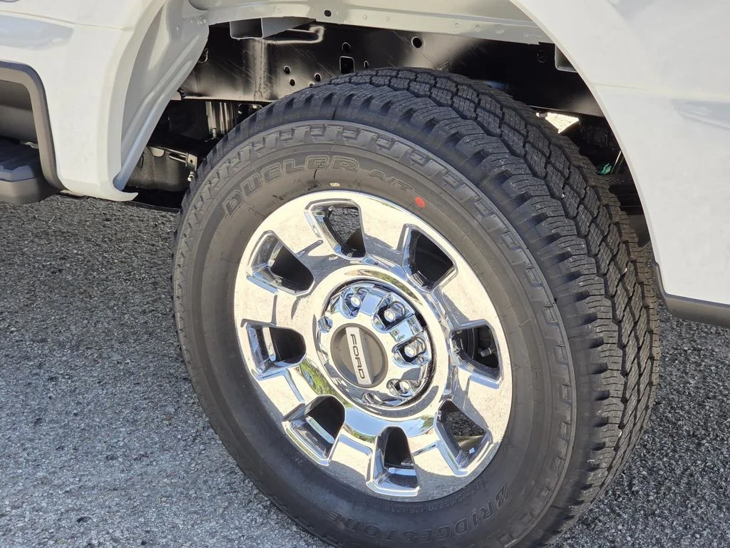 New 2026 Avalanche Ford F-250® Lariat® image 7