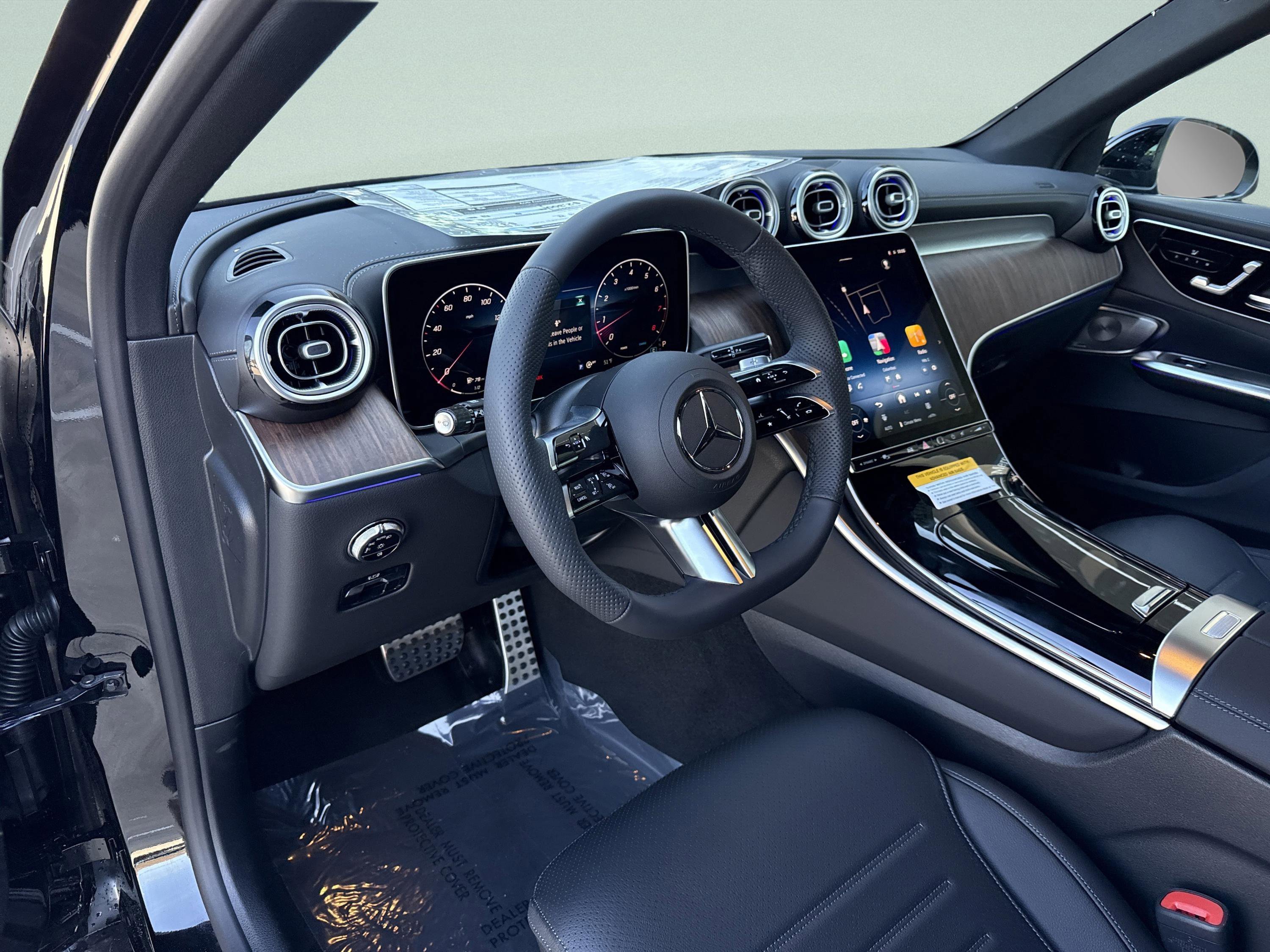 Certified Used 2026 Black Mercedes-Benz GLC 300 image 19