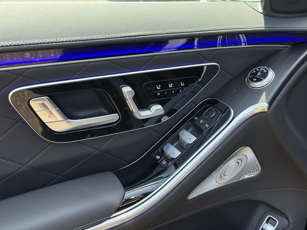 2025 Mercedes-Benz S-Class S 580 - Photo 10