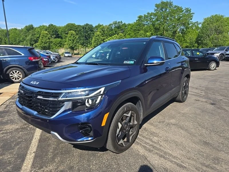 Used 2024 Blue Kia EX image 3