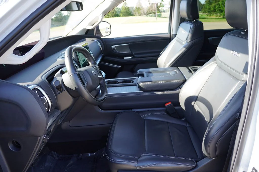 Used 2025 Silver Ford Platinum image 16