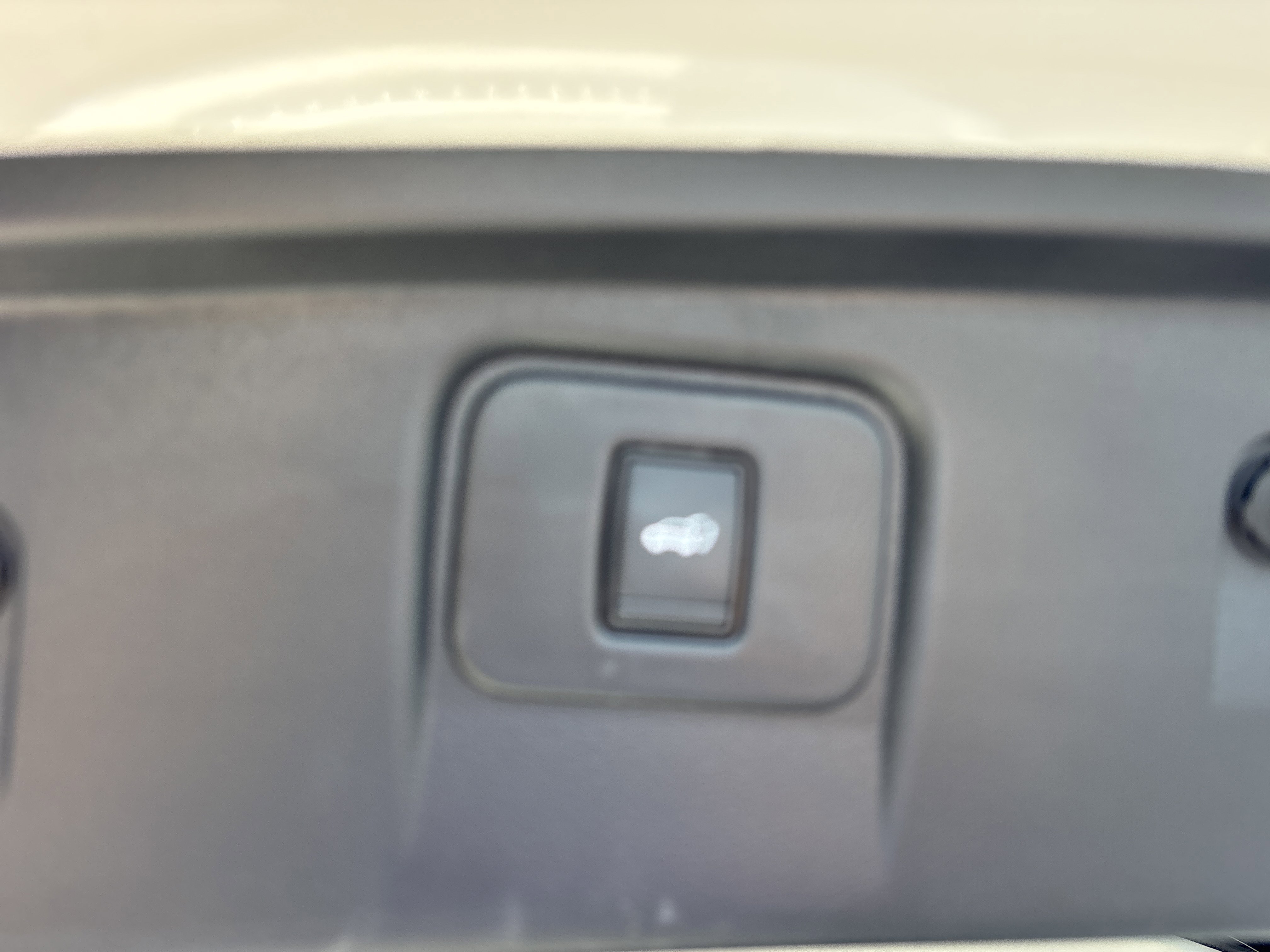 Certified Used 2021 Pearl White Tricoat Nissan Platinum AWD image 8