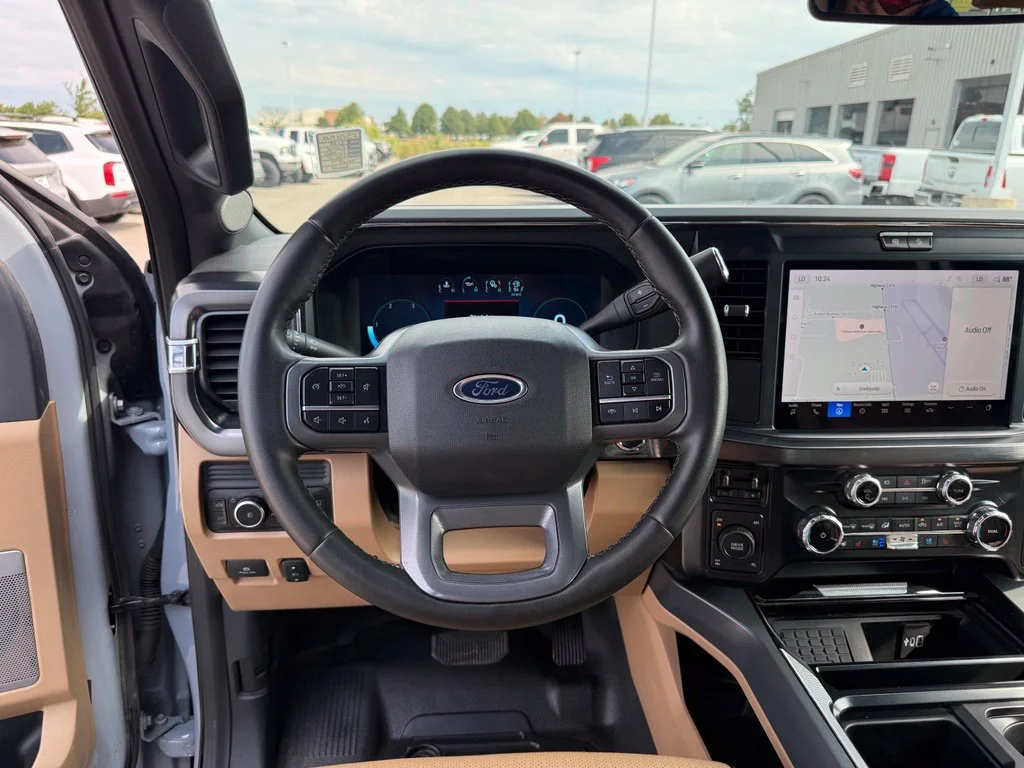 Used 2025 Gray Ford Lariat image 16