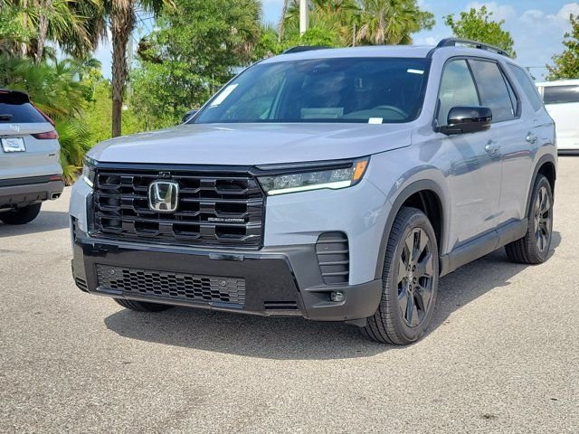 New 2026 Sonic Gray Pearl Honda Black Edition image 3