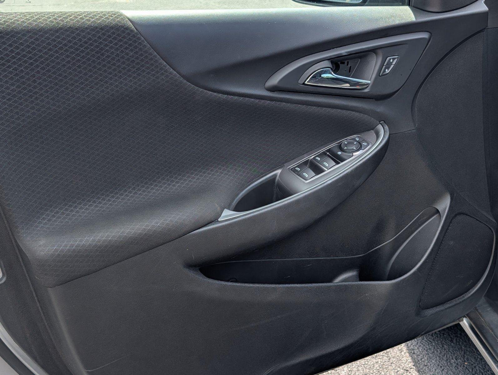 Used 2024 Sterling Gray Metallic Chevrolet LT image 16