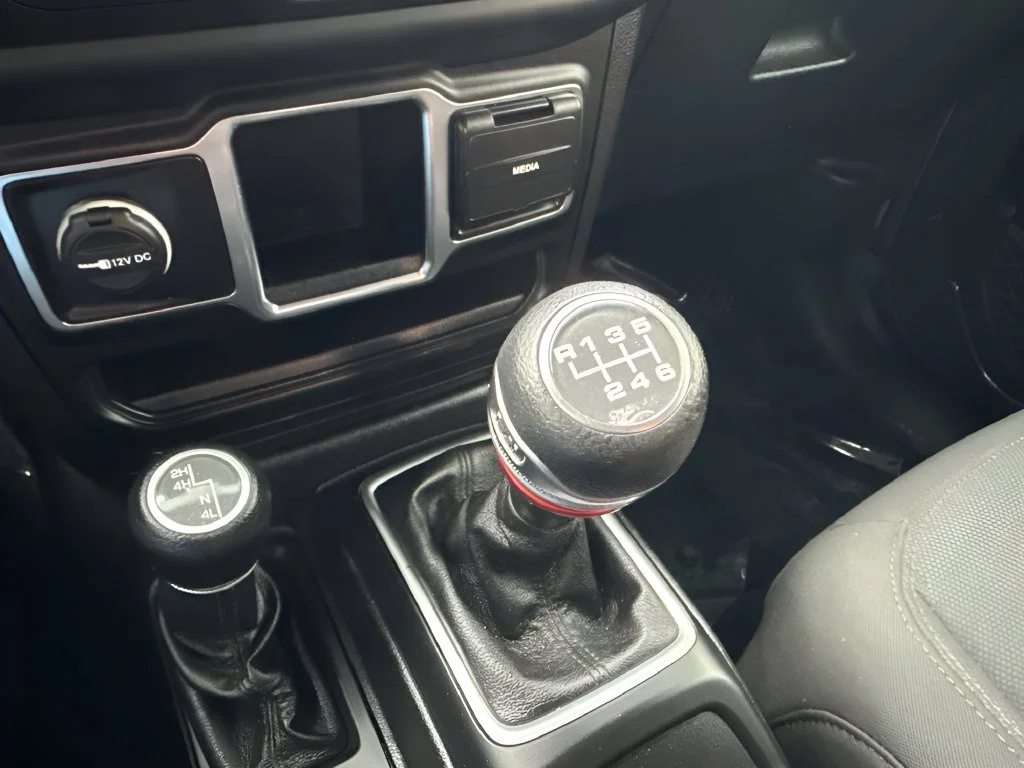 Used 2020 Gray Jeep Sport image 15