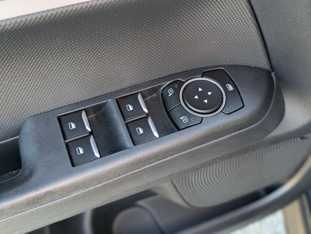 Used 2022 Black Ford Outer Banks image 17