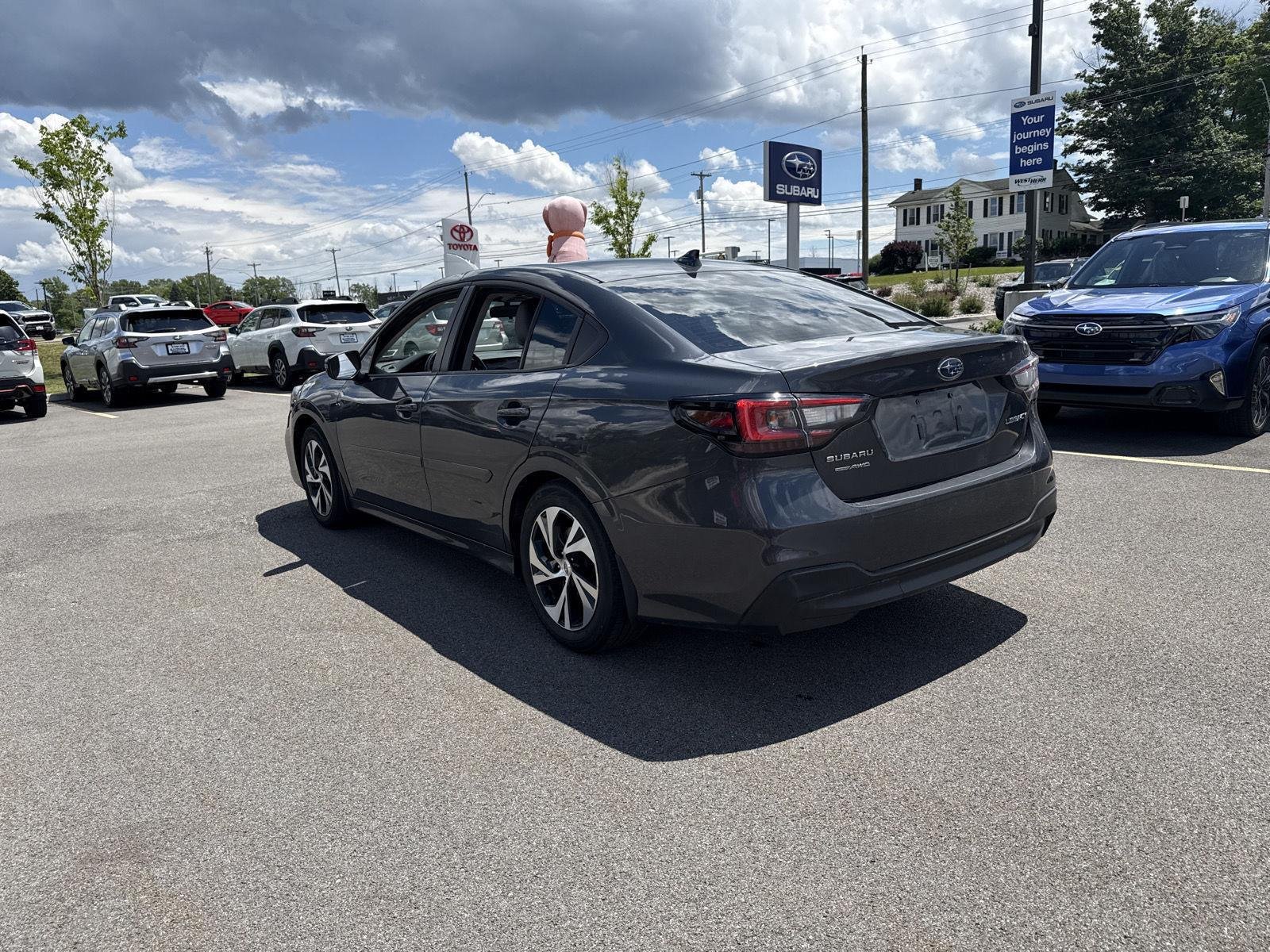 Used 2024 Magnetite Gray Metallic Subaru Premium image 5