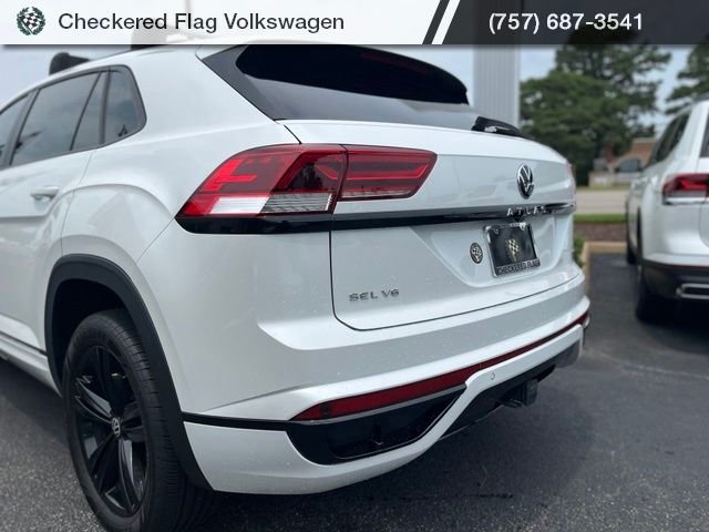 Used 2023 Opal White Pearl Volkswagen 3.6L V6 SEL R-Line image 9
