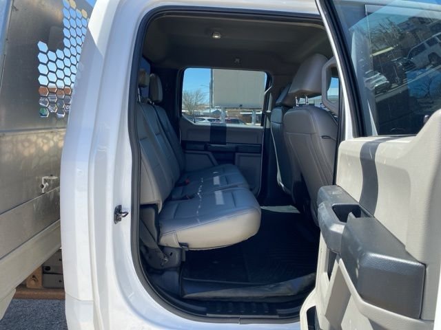 Used 2021 White Ford XL image 18