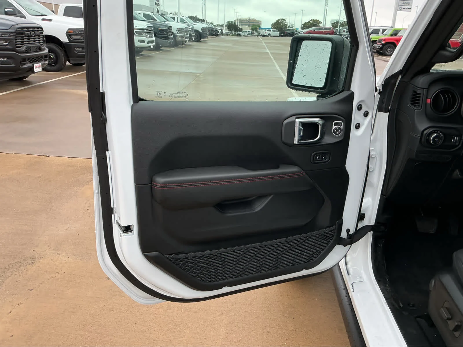 New 2026 Bright White Clearcoat Jeep Rubicon image 14