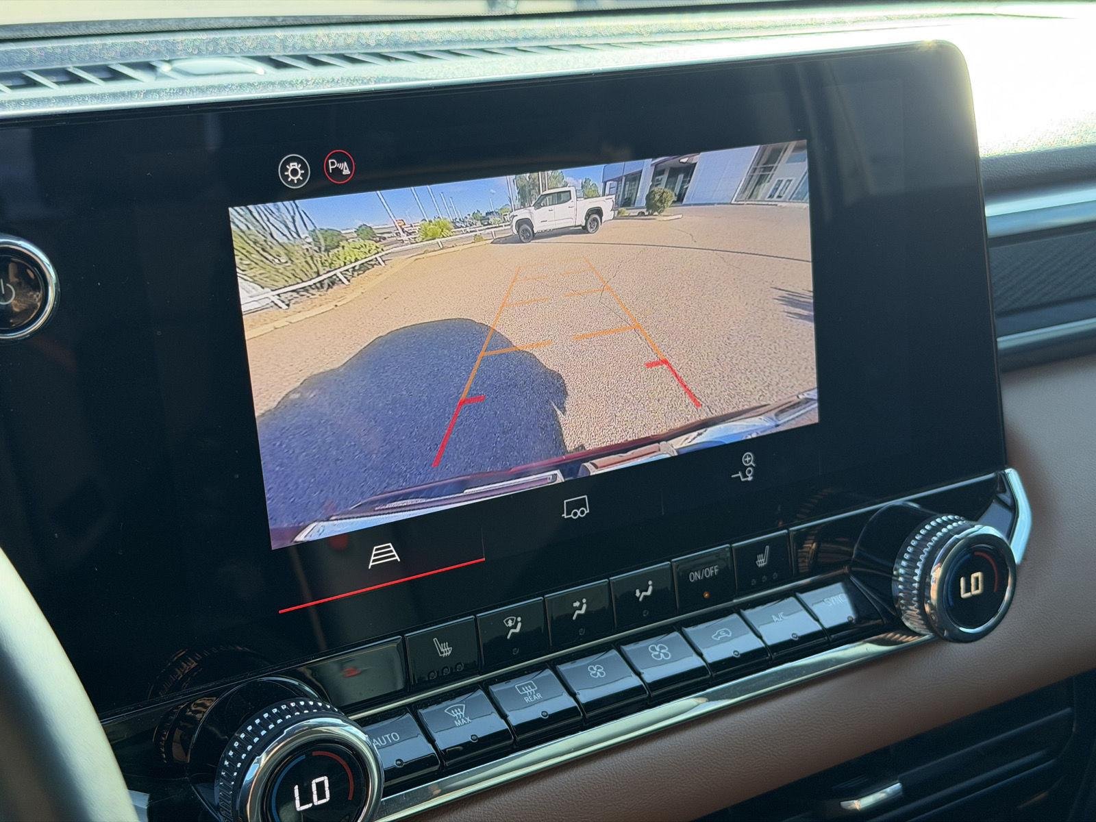 Used 2025 Volcanic Red Tintcoat GMC 4WD AT4 image 31