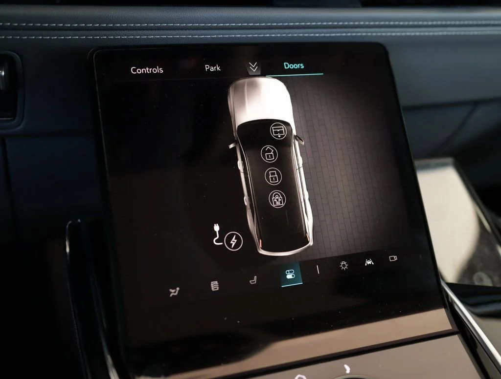 2026 Cadillac Escalade IQ Luxury - Photo 22