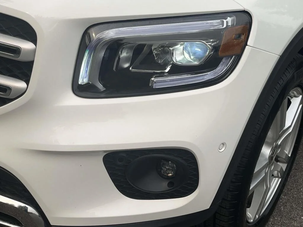 Certified Used 2023 Polar White Mercedes-Benz GLB 250 image 14