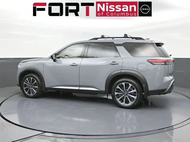 New 2026 Boulder Gray Pearl Nissan Platinum image 4