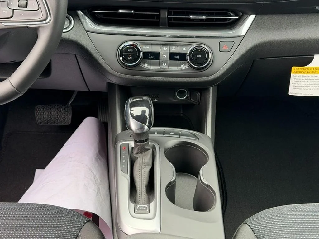 2026 Buick Envista Preferred - Photo 9