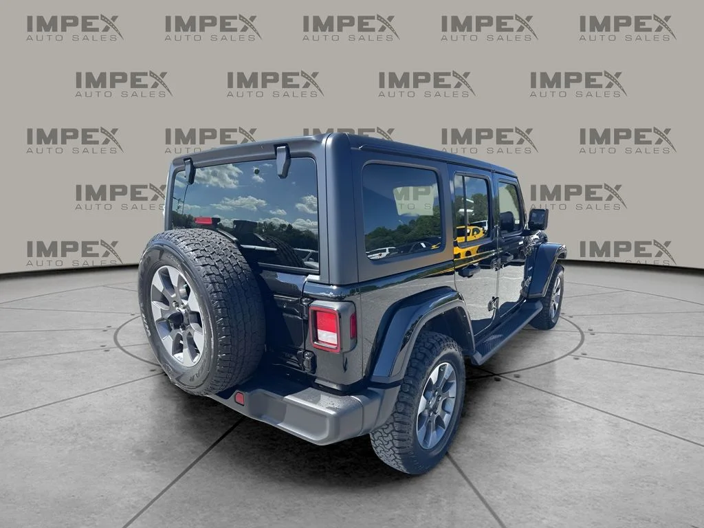 Used 2023 Black Jeep Sahara image 4