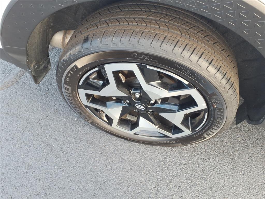 2024 Hyundai Santa Cruz Limited - Photo 9