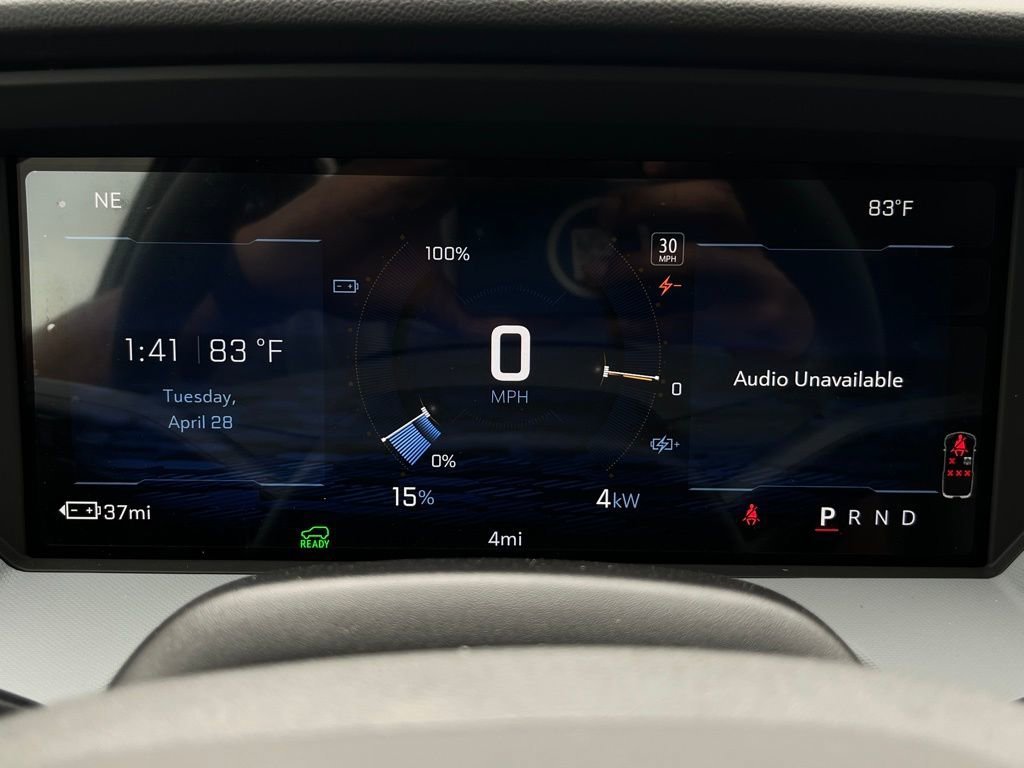 2027 Chevrolet Bolt RS - Photo 24