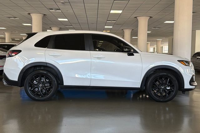 Certified Used 2024 Platinum White Pearl Honda Sport image 3