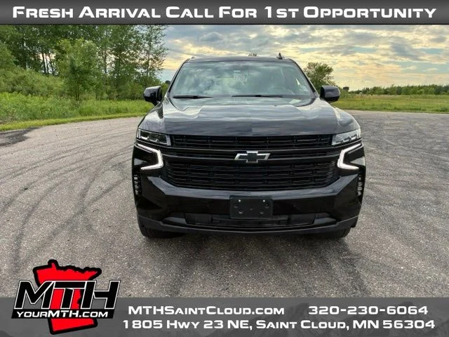 Used 2023 Black Chevrolet RST image 3
