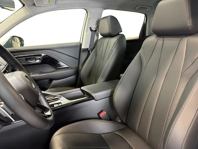 New 2026 Platinum White Pearl Acura Base image 14
