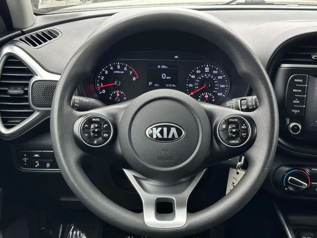 2020 Kia Soul S - Photo 22