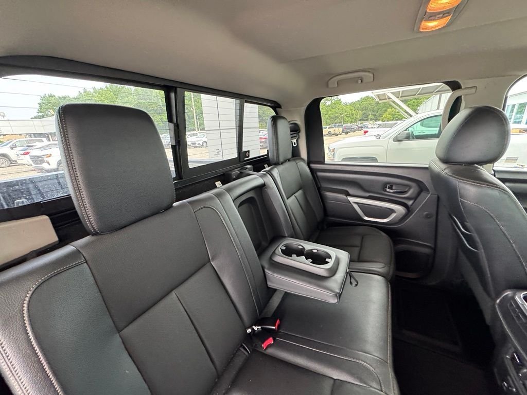 Used 2017 Gray Nissan SL image 25