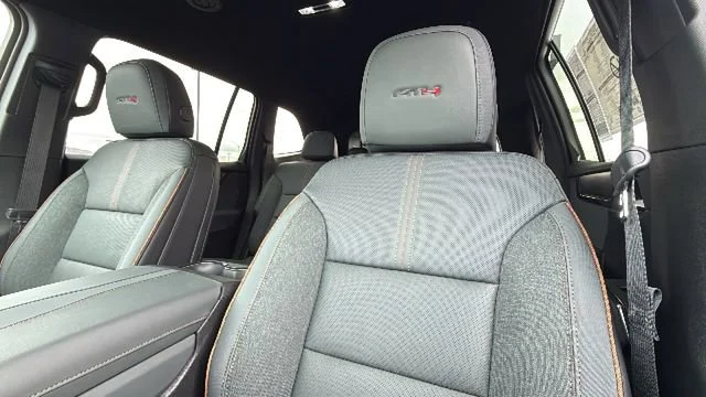 2026 GMC Acadia AT4 - Photo 11