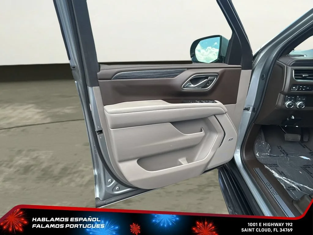 Certified Used 2024 Sterling Metallic GMC SLT image 10