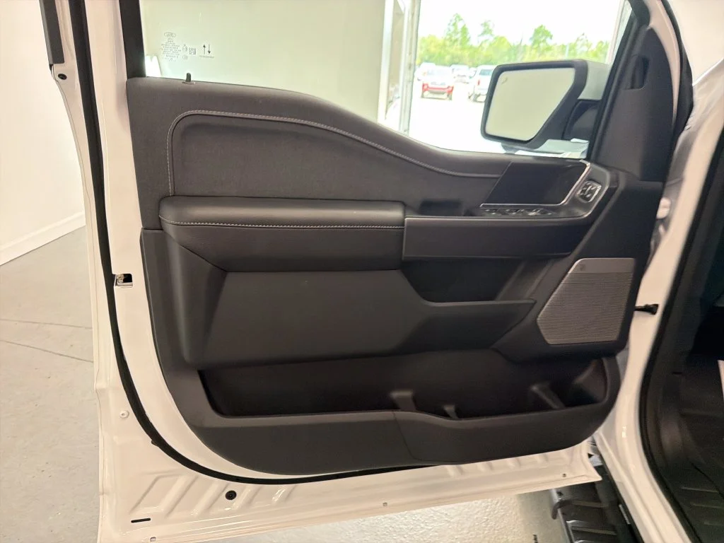 New 2026 Oxford White Ford Lariat® image 13