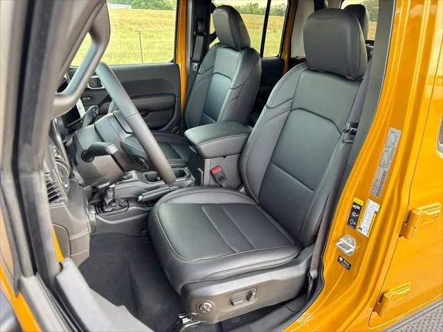 New 2026 Goldilocks Exterior Paint Jeep Texas Trail image 11
