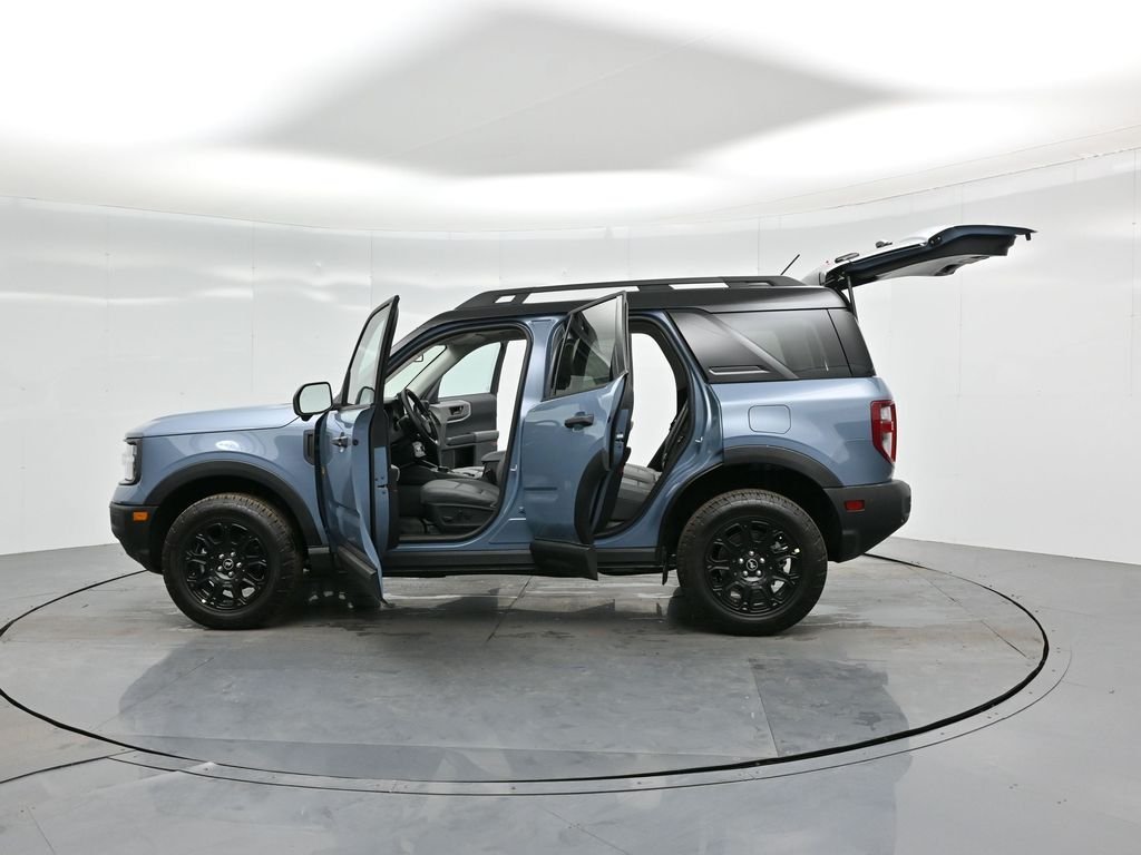 New 2025 Azure Gray Metallic Tri-Coat Ford Badlands image 39