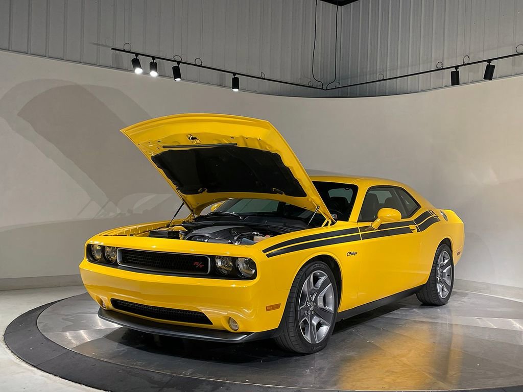 2012 Dodge Challenger R/T - Photo 23