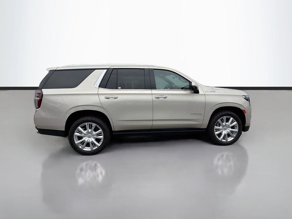 Used 2021 Beige Metallic Chevrolet High Country image 4