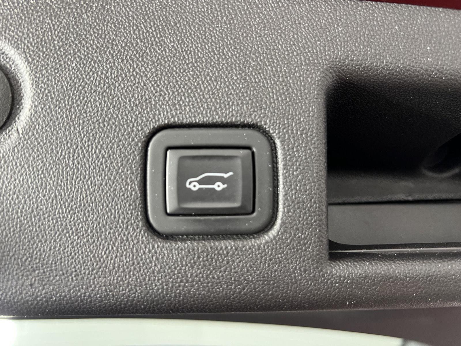 Used 2024 Radiant Red Tintcoat Chevrolet LT image 20