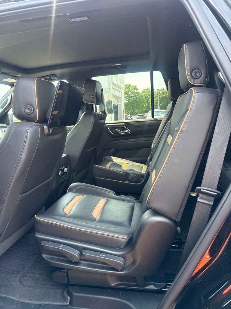 Used 2021 Black GMC AT4 image 3