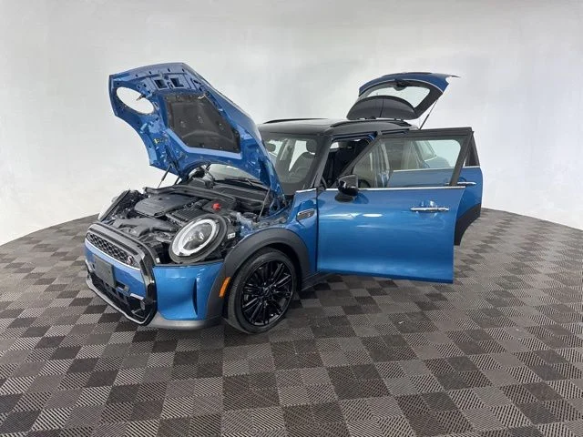 Used 2024 Blue MINI Signature image 10