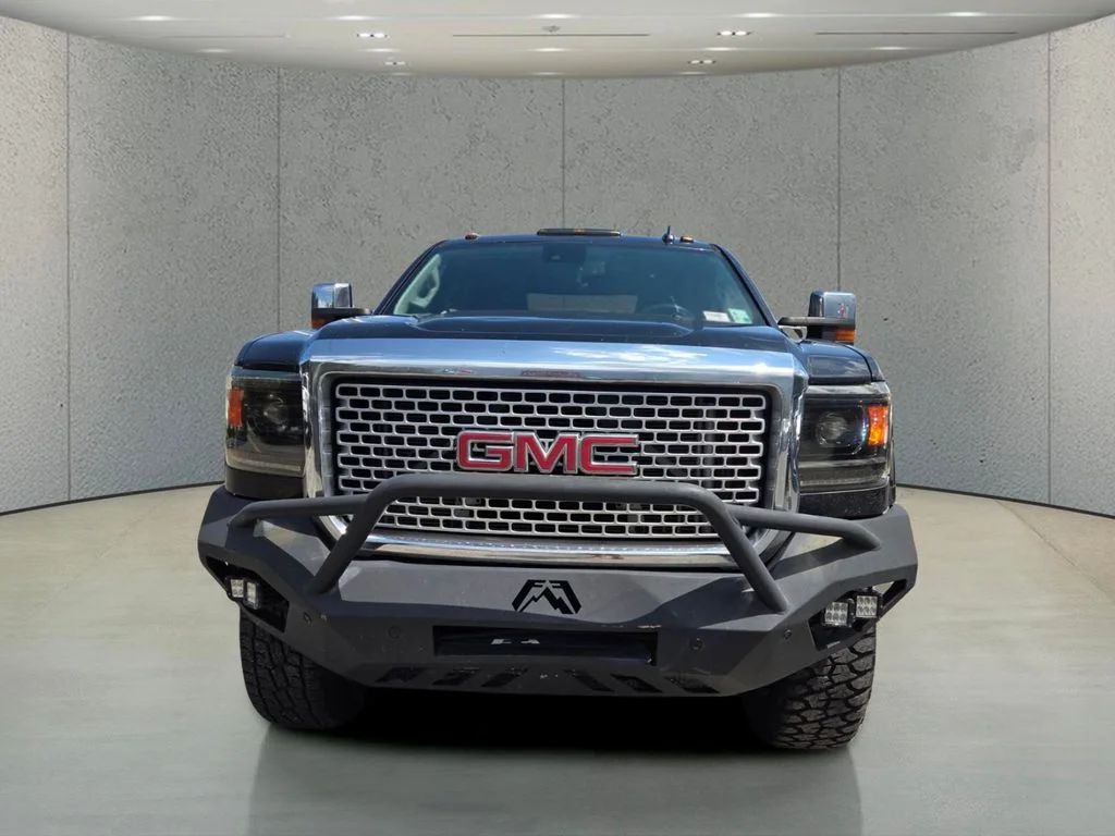 Used 2015 Black GMC Denali image 8
