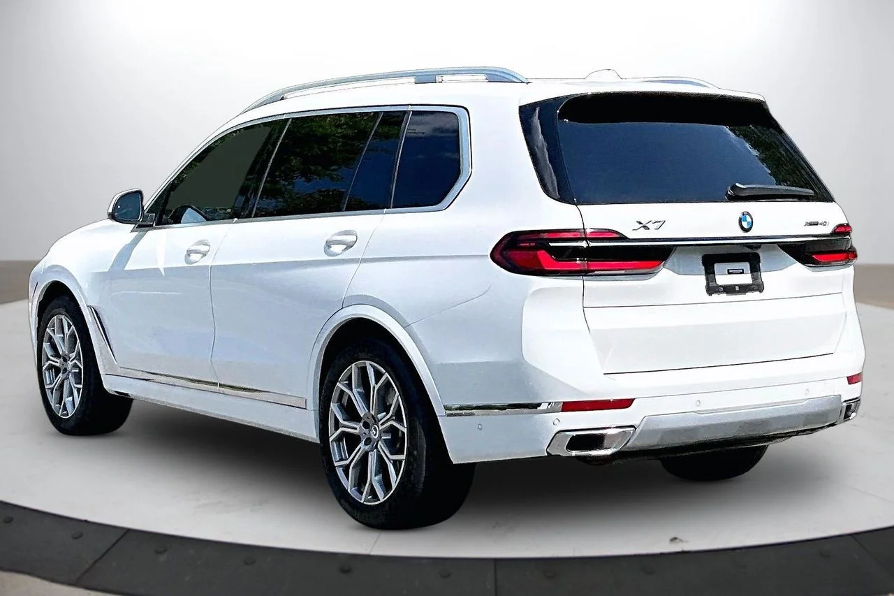 Certified Used 2023 White BMW xDrive40i image 6