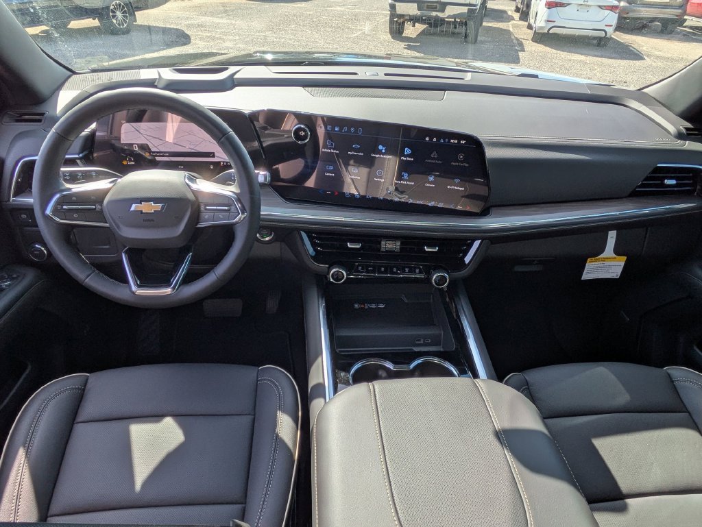 2026 Chevrolet Suburban Premier - Photo 26