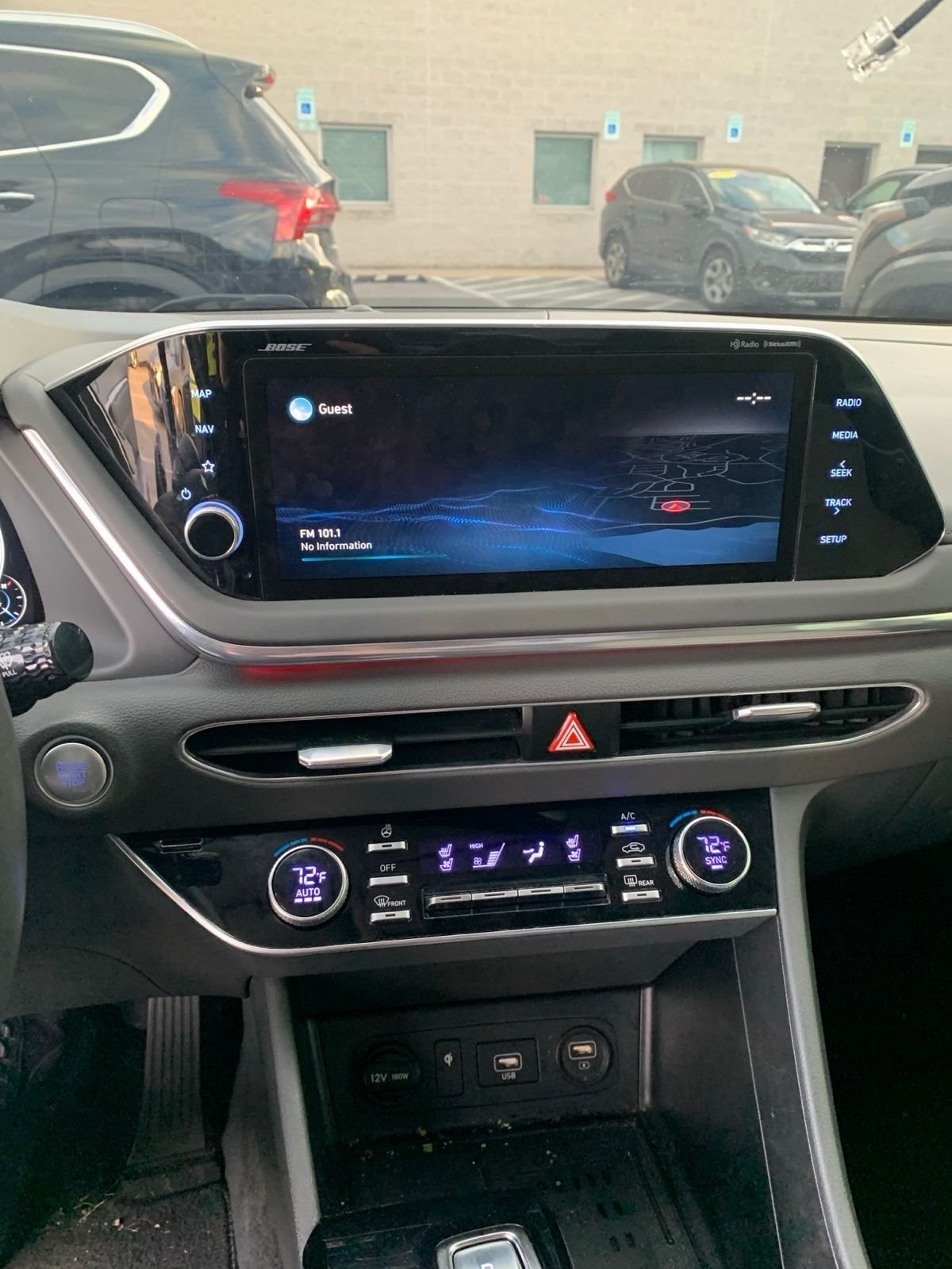 Used 2022 Blue Hyundai Limited image 9