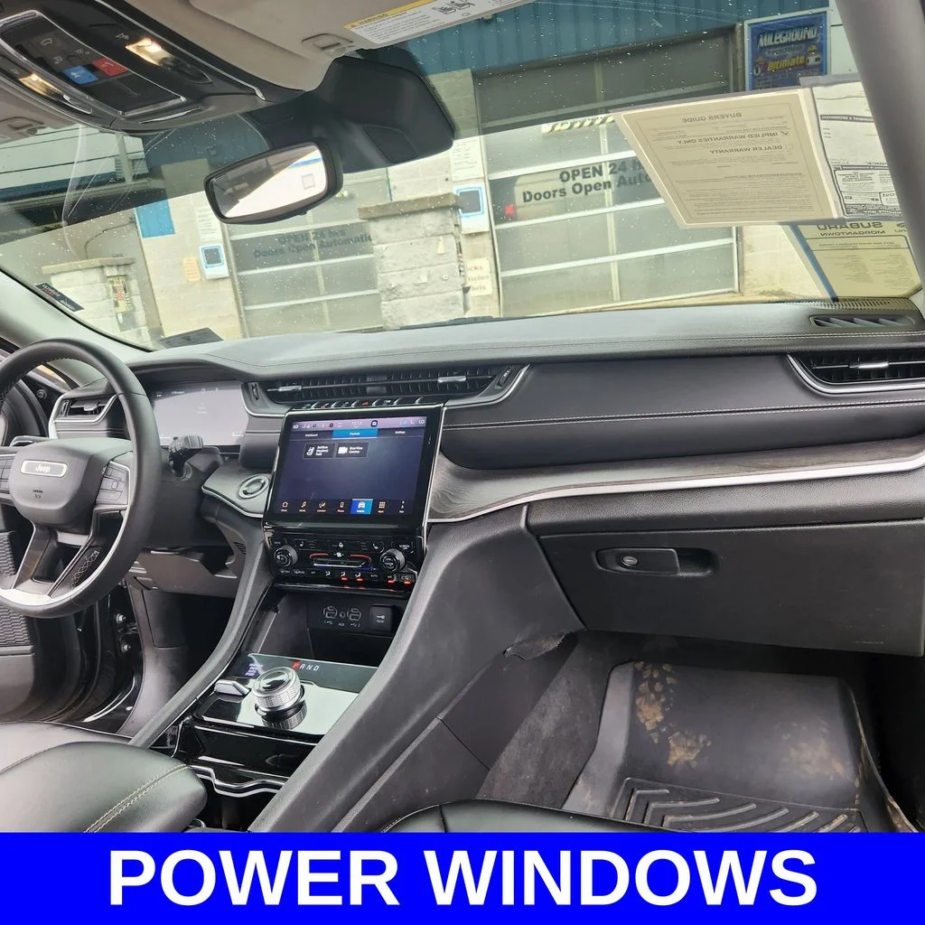 Used 2023 Black Jeep Limited image 18