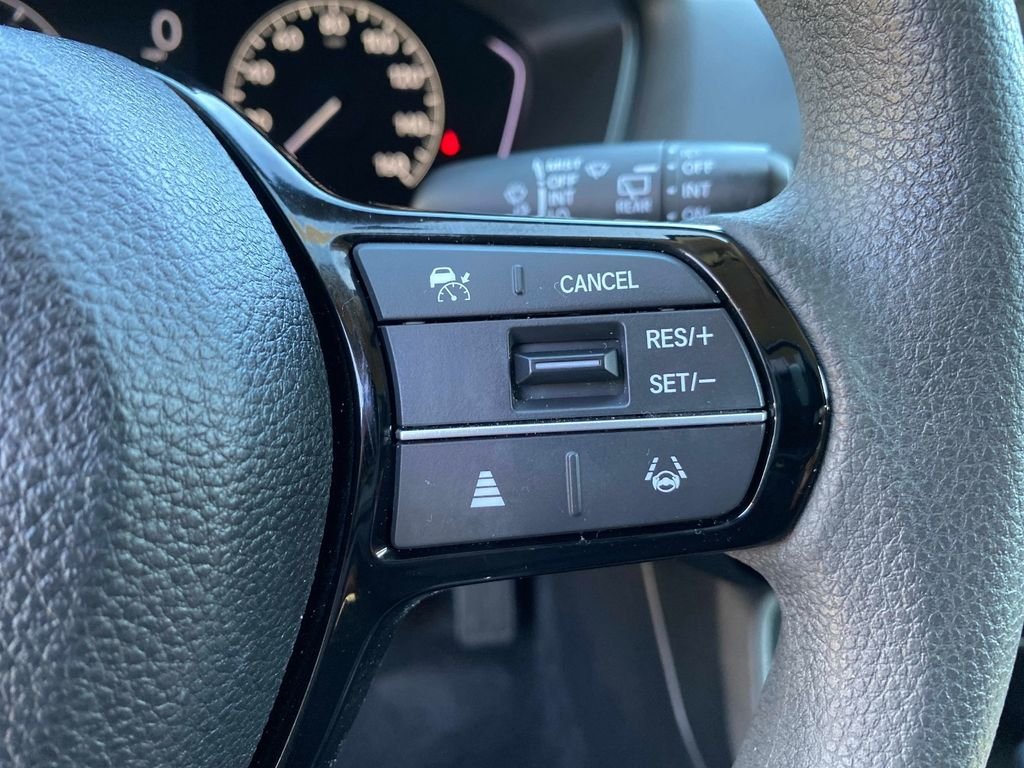 Used 2024 White Honda LX image 17