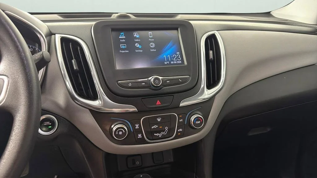Used 2018 SILVER ICE METALLIC Chevrolet LS image 23